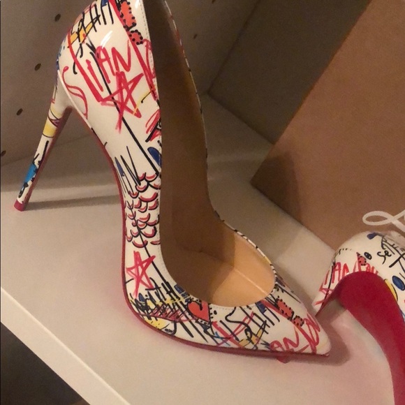 Christian Louboutin never worn with dust bag. - Picture 4 of 8